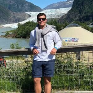 Meet your Posher, Danny